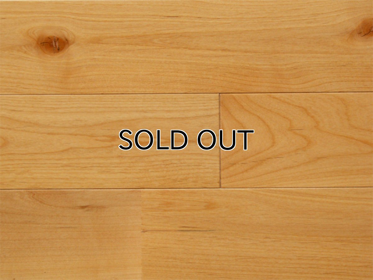 画像2: アルダー無垢フローリングＵＮＩ・ラスティック・ウレタン塗装　1820×105×15 (2)
