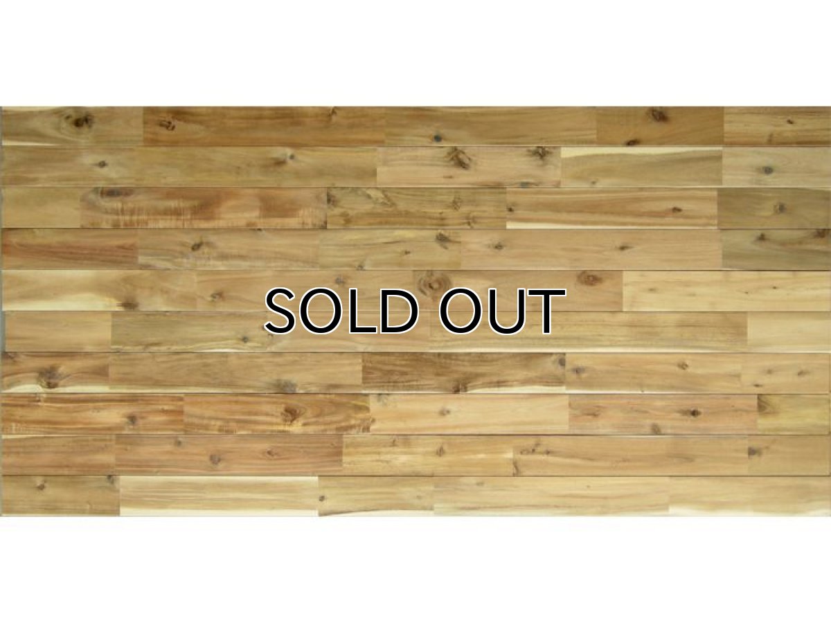 無塗装品の全体写真です。